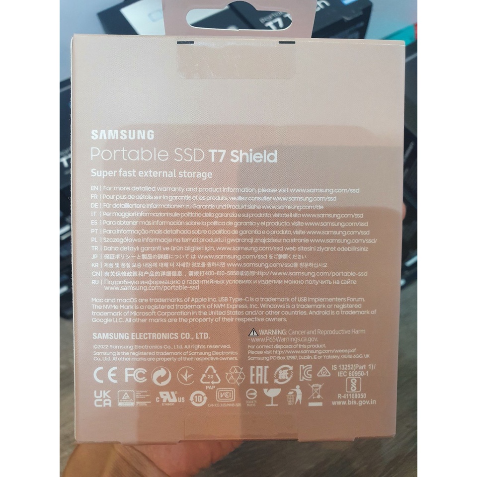 Ổ cứng di động SSD T7 Shield 1TB Samsung Portable  - Bảo hành 36 tháng