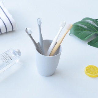 Bàn chải đánh răng xuất Nhật (set 4 chiếc)