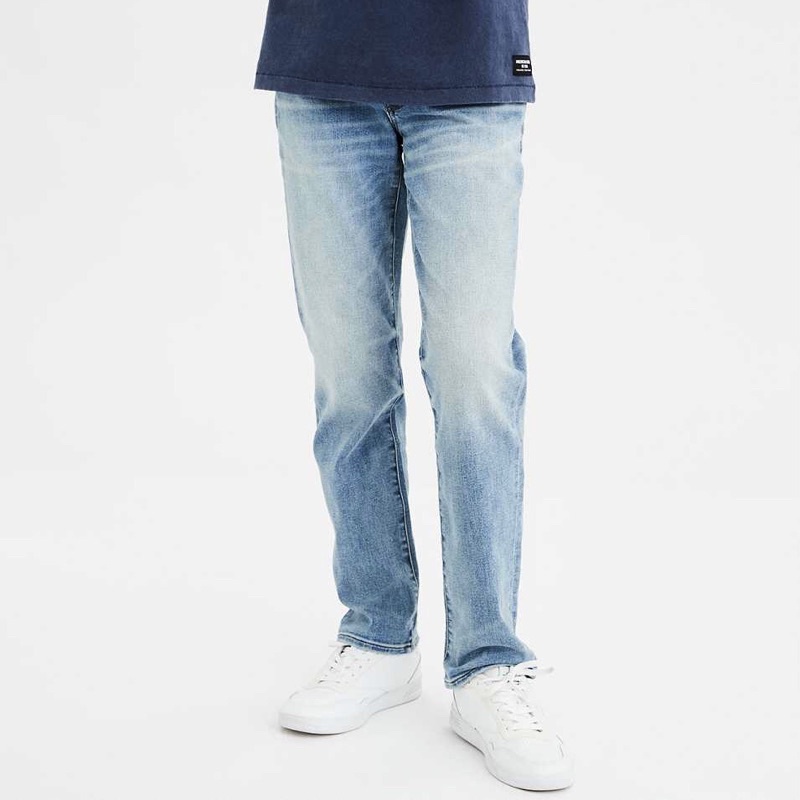 Quần jeans nam co giãn AE màu xanh nhạt dáng suông