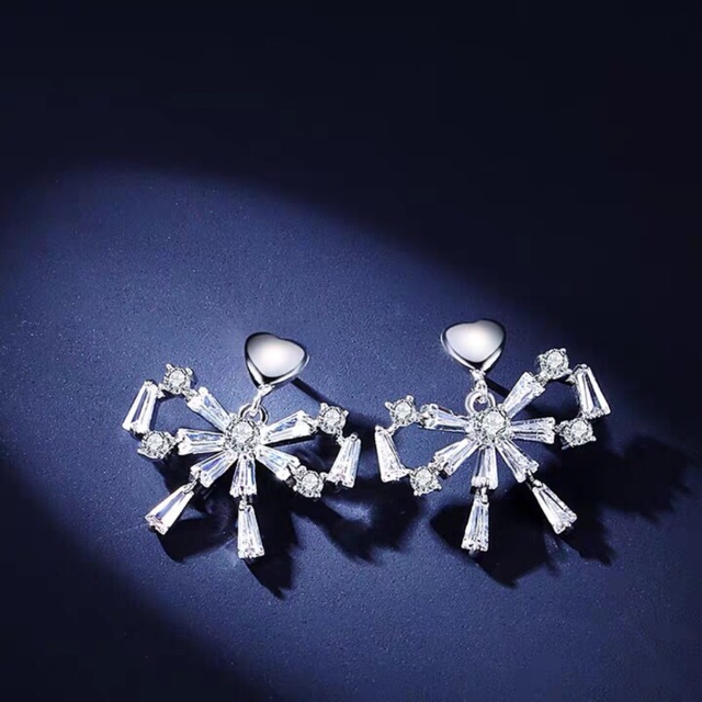 Khuyên tai nụ tim treo nơ siêu đẹp sáng bạc ta