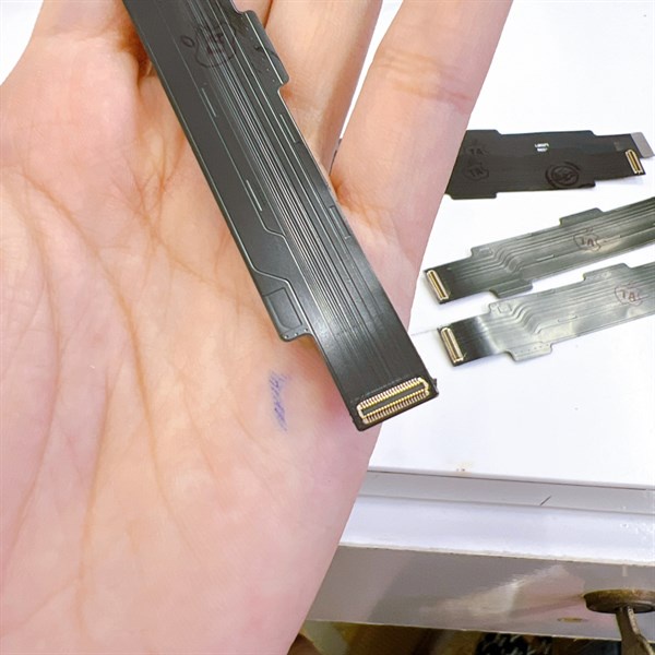 Cáp nối main sạc Xiaomi Poco F1