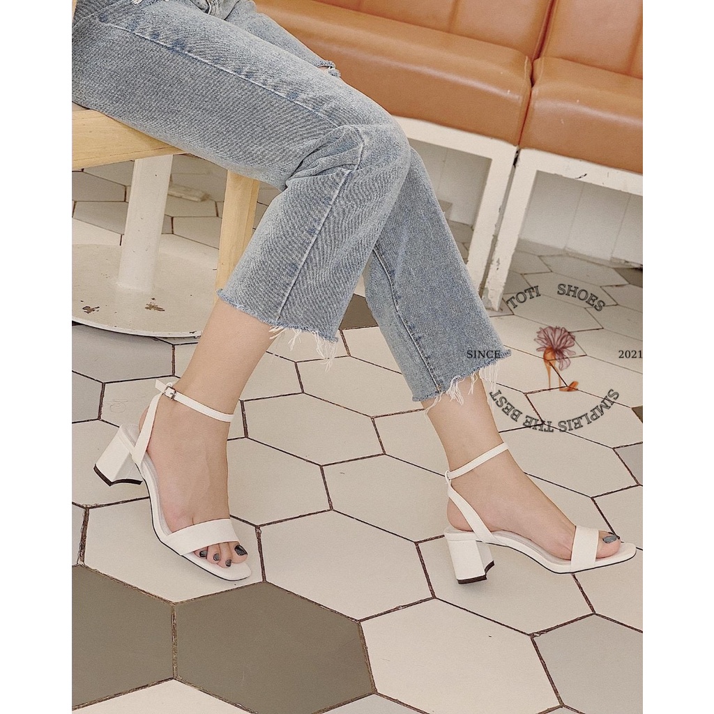 GIÀY CAO GÓT TOTIIE SHOES - SANDAL NỮ QUAI TRƠN MŨI VUÔNG - GIÀY THỜI TRANG ĐẾ VUÔNG 5 PHÂN G2204120