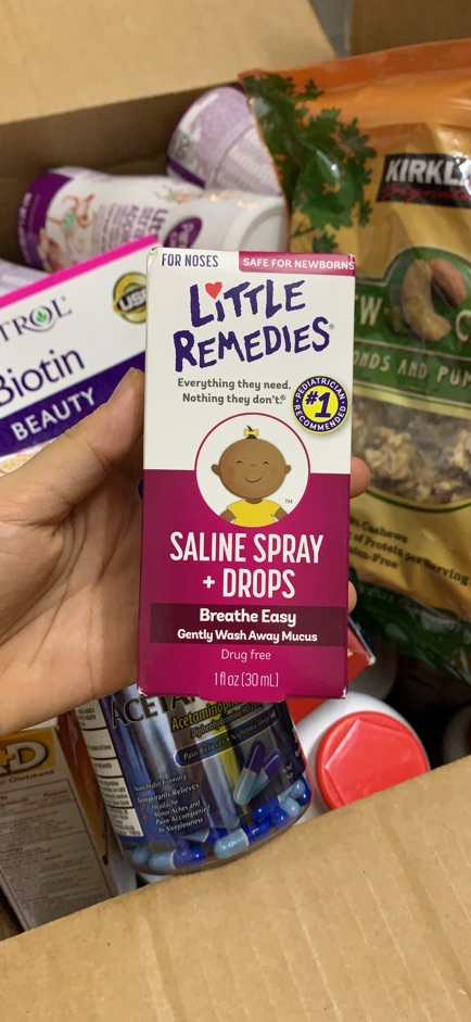 Xịt nhỏ mũi cho bé Little Remedies Saline Spray Drops 30ml của Mỹ