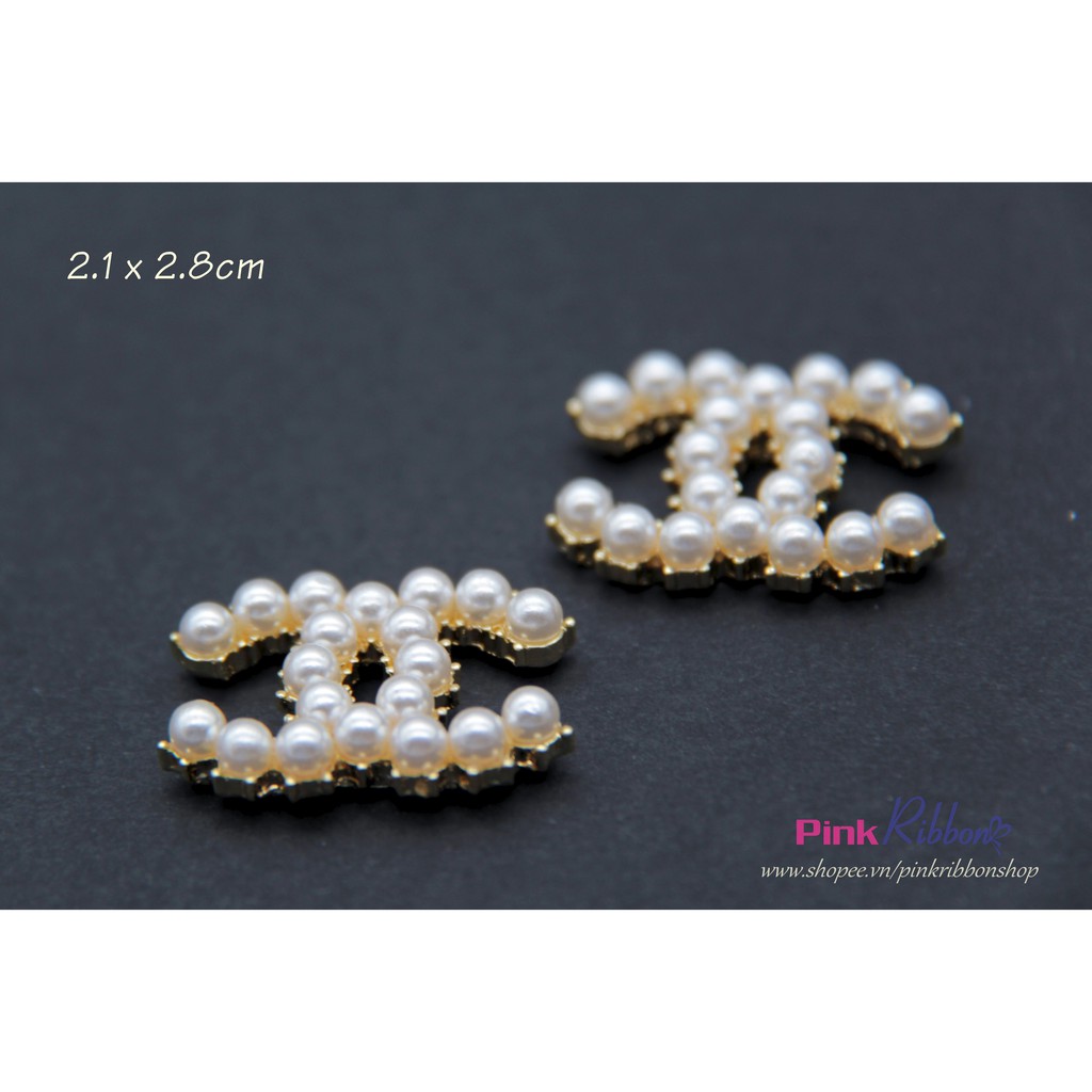 Charm chữ X trai nhí