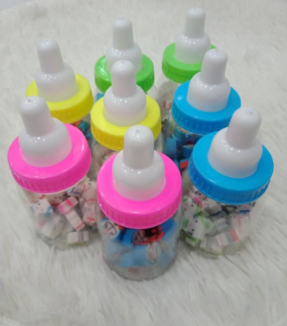 Gôm mini trong bình sữa Doraemon và Kitty 1cmx1cmx24 cục SP000029