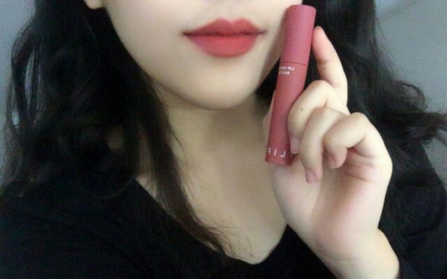 SON KEM ITS SKIN LIFE COLOR LIP CRUSH MATTE