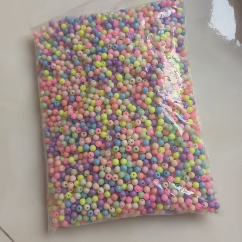 Gói 100g hạt nhựa 6li nhiều màu làm vòng