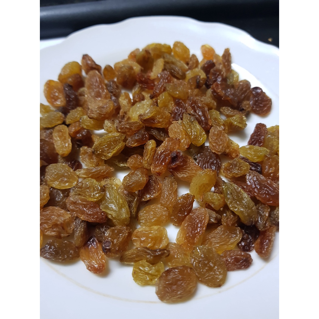 Nho nâu nhập khẩu Ấn độ 500gr vị chua ngọt tự nhiên dùng ăn ngay hay làm bánh, chè, thạch hoặc chế biến tùy thích