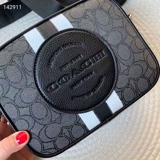 Túi đeo chéo unisex Coach Dempsey