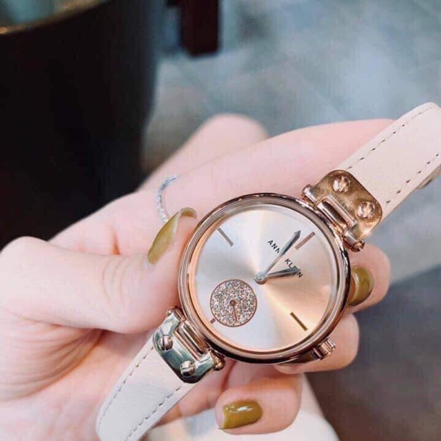 Đồng hồ nữ Anne klein