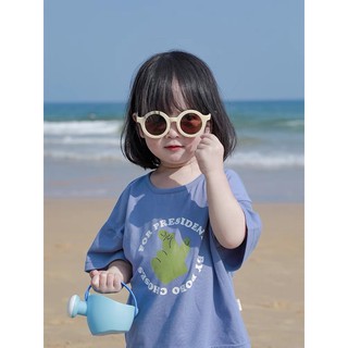 Kính mắt chống tia cực tím cho bé