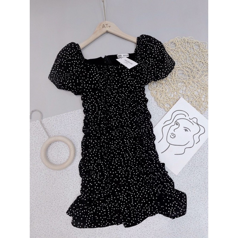 🍓Váy chấm bi đen - trắng cổ vuông dúm đuôi cá ( ảnh thật, cận chất) | BigBuy360 - bigbuy360.vn