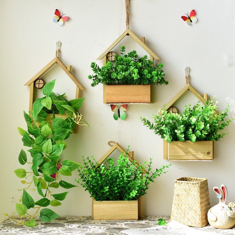 Giỏ gỗ cắm hoa treo tường thiết kế mái nhà nan gỗ độc đáo trang trí nhà cửa gỗ thông tự nhiên.