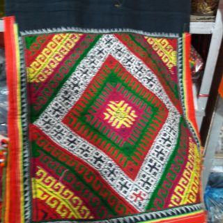 Khăn Piêu người dân tộc Thái