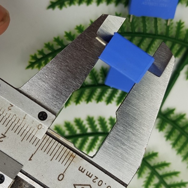 Tụ Mica 0.33uF 330nF 275V kích thước 8x18MM chân ngắn - ShopLinhKienM2M