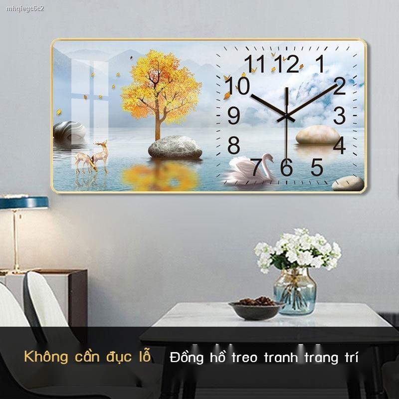 Thời trang lưới pha lê đỏ bức tranh sứ đồng hồ treo tường phòng khách mới tắt tiếng quét mẫu thứ hai có thể được tùy chỉ