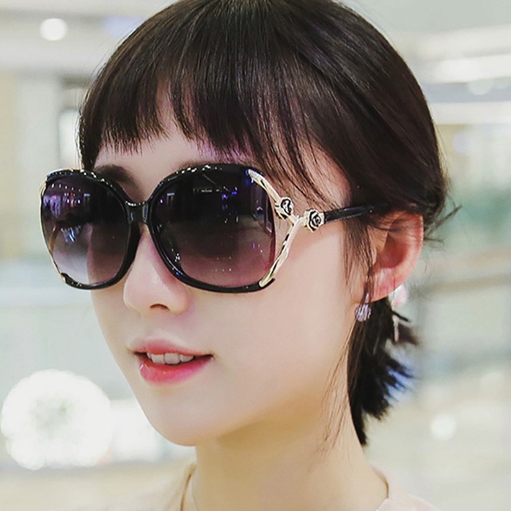 [ MẪU MỚI ] kính mắt nữ hai hoa thời trang tặng họp đựng khăn lau kính