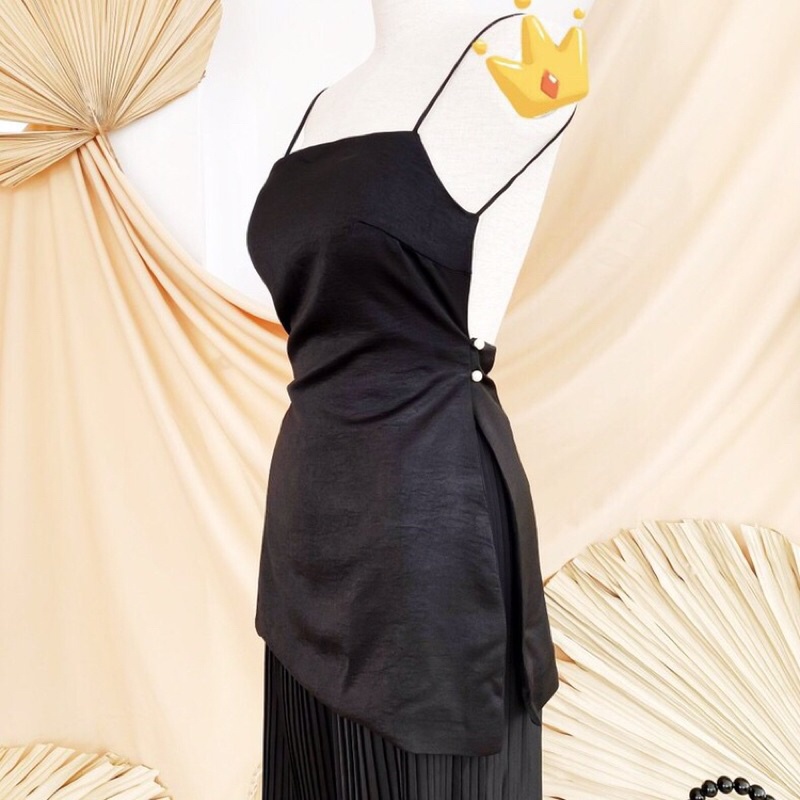 Áo lụa nhũ 2 dây hở lưng sang chảnh có 4 màu có size