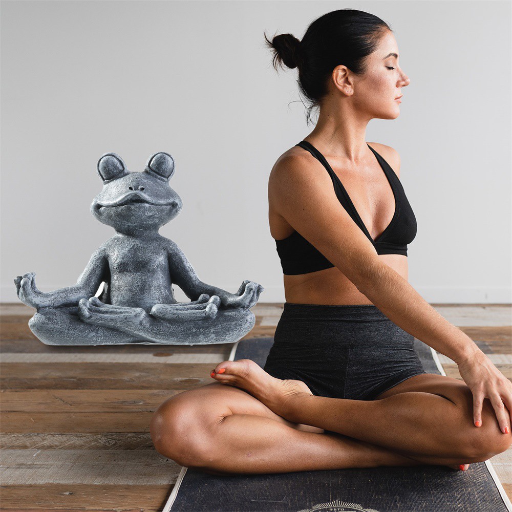 JANE Resin Grey|Finish Yoga Frog Figurine Handmade Poly Garden Statue Meditating Zen for Home Patio Yard or Lawn 4.72&quot; Garden Sculpture 4.72 X 3.74 X 1.96 inch Indoor/Outdoor