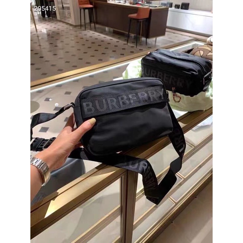 Túi đeo chép BUBERRY cao cấp