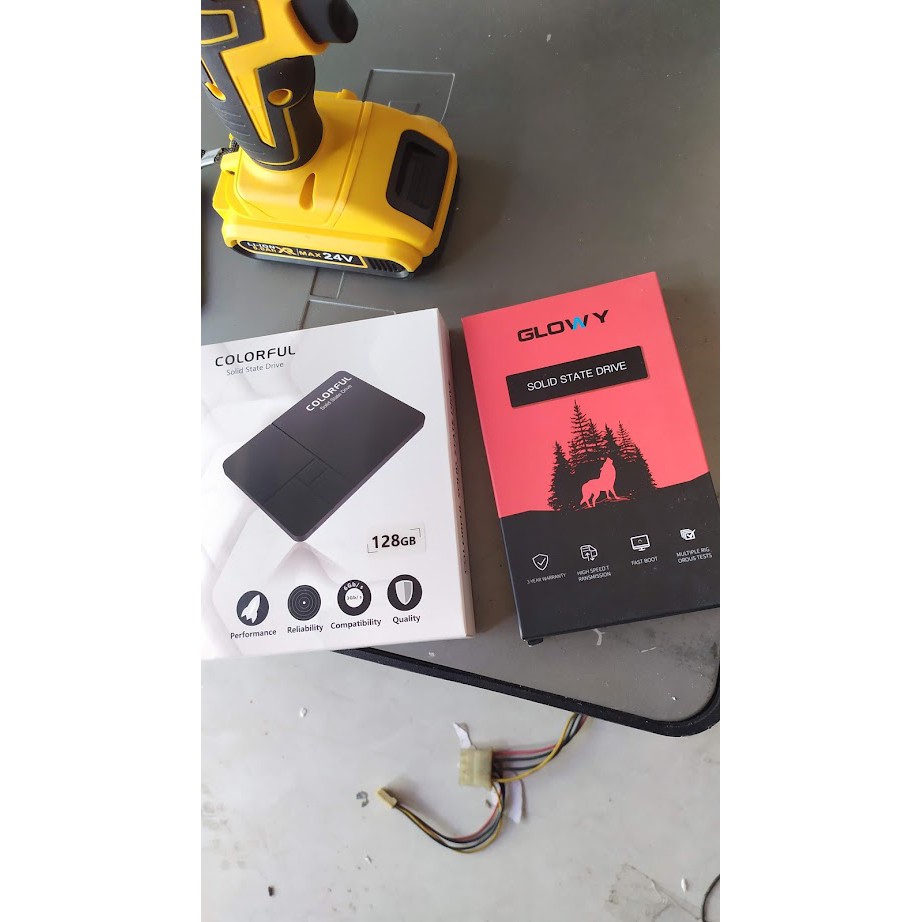 Ổ CỨNG SSD GLOWY/COLORFUL GIÁ RẺ. BẢO HÀNH 36 THÁNG.