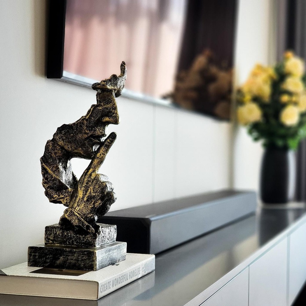 Tượng Trang Trí Decor Khuôn Mặt Im Lặng 3D màu Vàng Đồng Ý Nghĩa