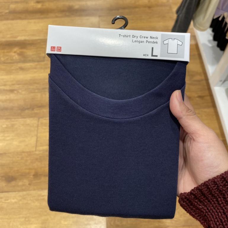 Áo Thun Uniqlo Trơn (Code 1 | Code 2 | Code 3 | Code 4 | 5 | Code 2