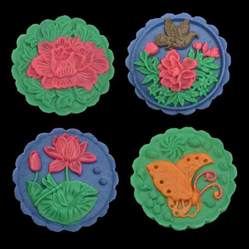 Khuôn Làm Bánh Trung Thu 125g 4 Kiểu Độc Đáo