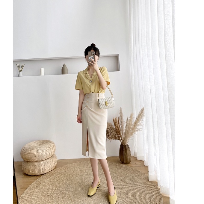 Chân váy bút chì công sở xẻ tà dáng dài cạp cao chất tuyết mưa, bút chì xẻ trước xếp li phối 3 cúc d68cm