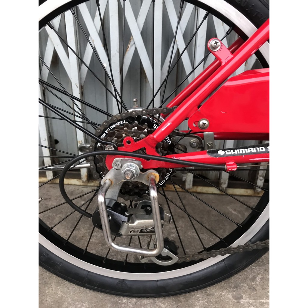 Xe đạp gấp màu đỏ cá tính bánh 20 inch, bộ truyền động nhiều tốc độ hàng Nhật bãi.