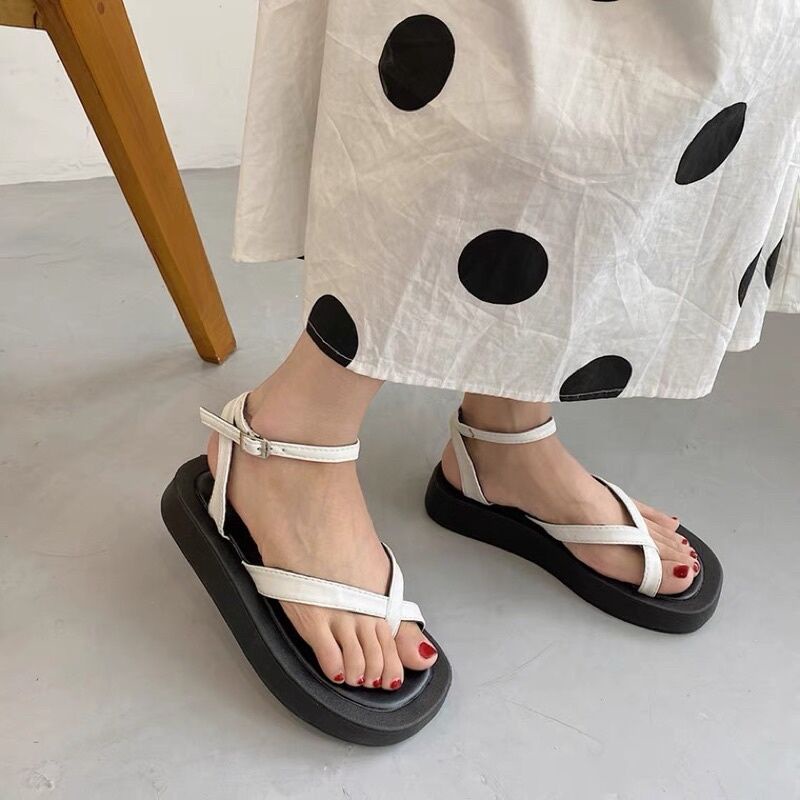 Giày Sandal Đế Xuồng Cao 2P Dây Mảnh Xỏ Ngón Khóa Gài Siêu Xinh SD-0315