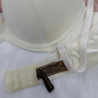 Áo ngực mút vừa