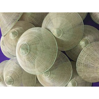 Nón lá nan tre nón lá thưa chụp ảnh