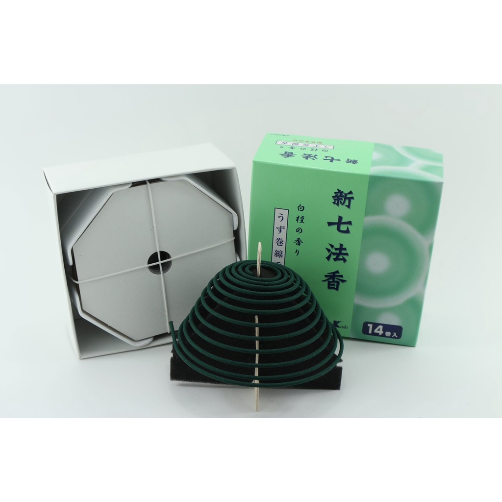 Nhang vòng sạch cao cấp Nhật Bản Shinhichihoukou Green mùi gỗ đàn hương 12 giờ