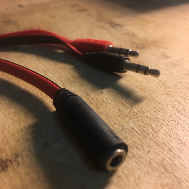 Cáp chia audio và microphone