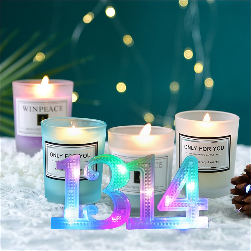 Đèn LED hình vương miện trang trí tiệc cưới