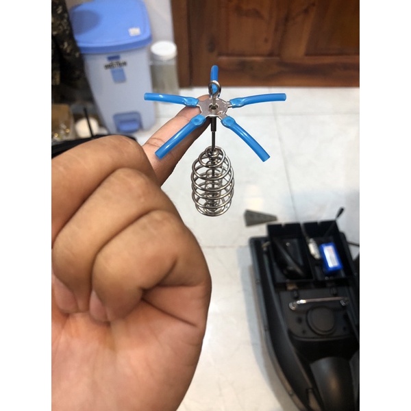 Bom  câu cá Mè tay inox nối ống dài