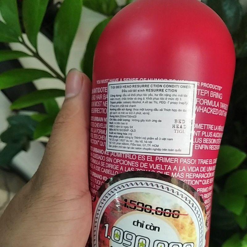 Cặp gội xả Tigi đỏ phục hồi tóc mềm mượt hương thơm 750ml