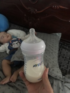 Bình sữa avent 125ml và 260ml