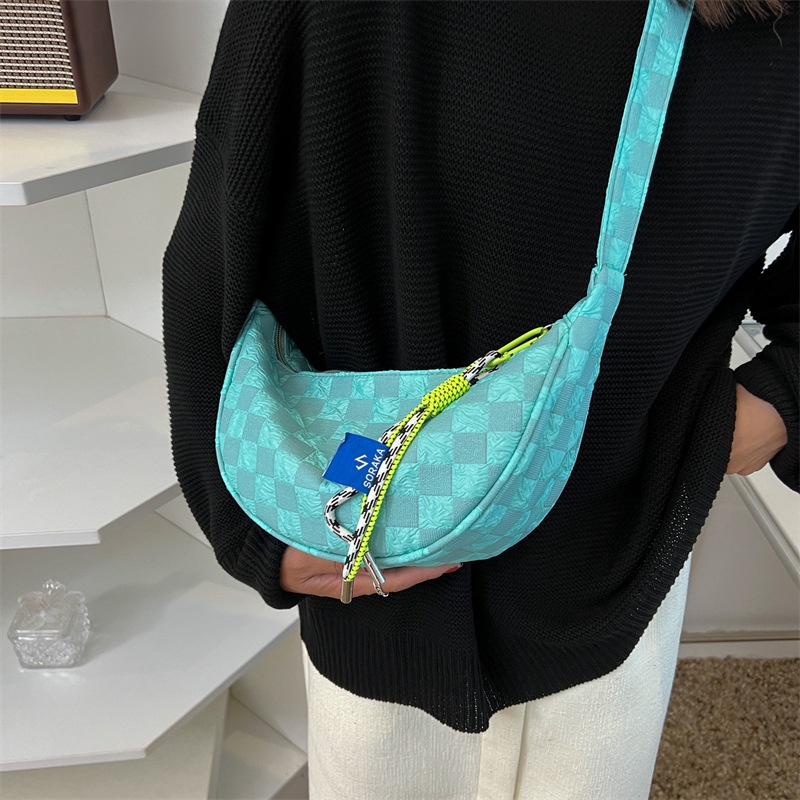 Túi Đeo Chéo Vai Hình Bánh Bao Sức Chứa Lớn 2022 Thời Trang Mùa Hè Cho Nữ