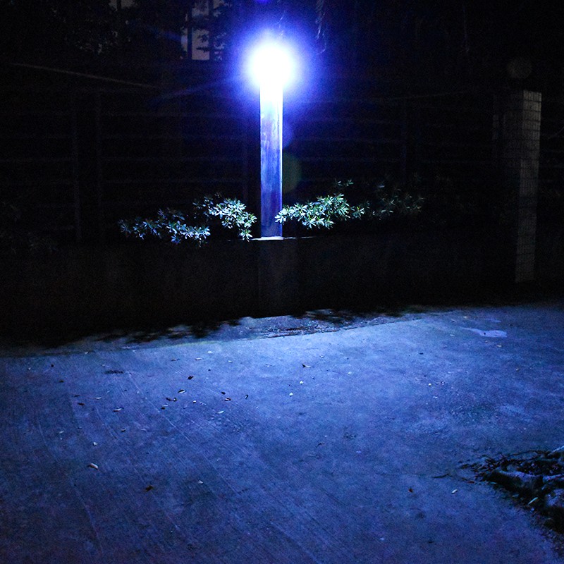 Đèn led gắn tường năng lượng mặt trời cảm biến ánh sáng