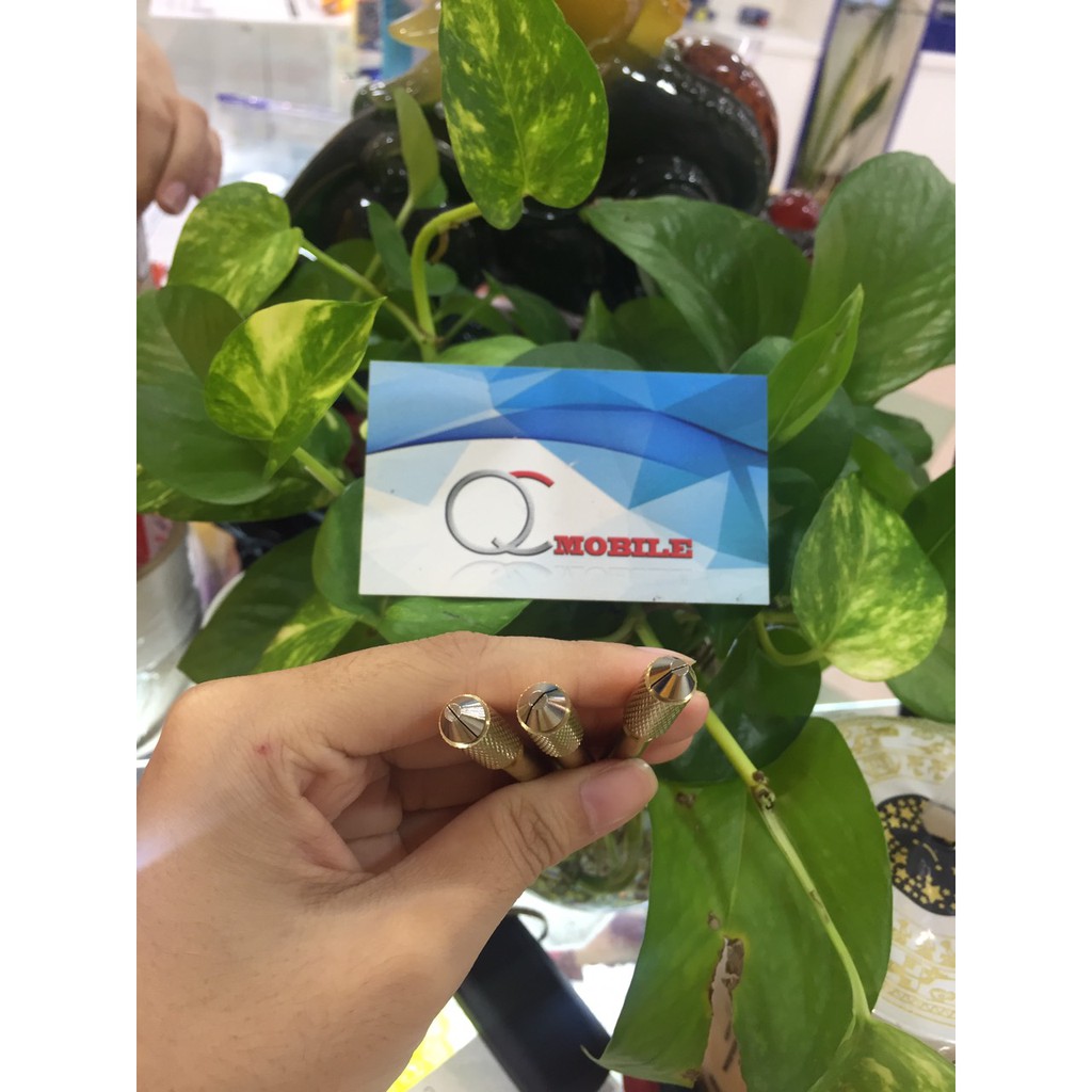 Đầu hoả tiễn gắn tay hàn