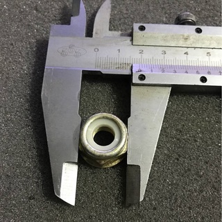 Bulong (ốc) đầu dao máy cắt cỏ