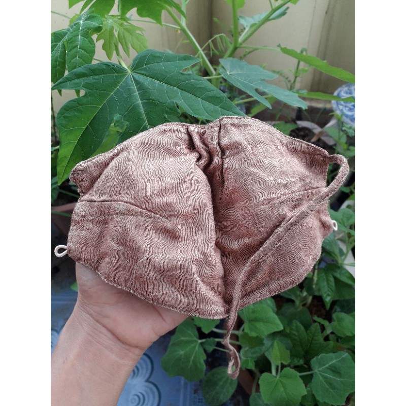 Bộ 2 Khẩu trang Hương Rừng VIETHERB màu ngẫu nhiên (tặng kèm 5ml tinh dầu Chùa dù) | BigBuy360 - bigbuy360.vn