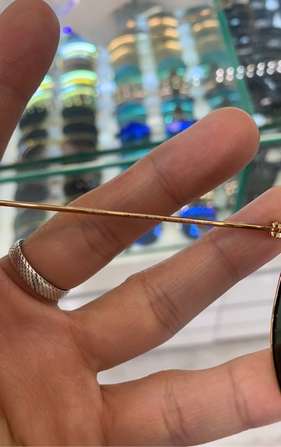 Tl Ray ban cao cấp chống bể, hàng đẹp, sắc nét. | BigBuy360 - bigbuy360.vn