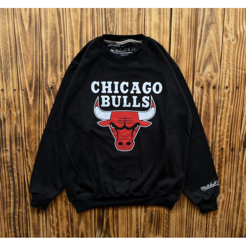 Mitchell & Ness Chicago bulls cổ thuyền màu đen | BigBuy360 - bigbuy360.vn