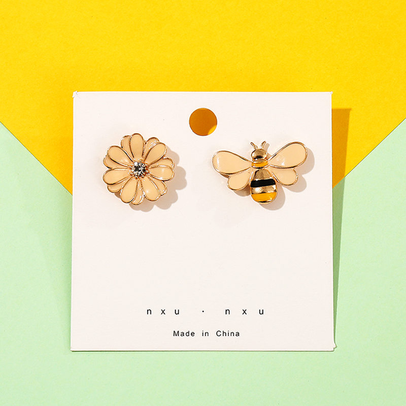 Ghim Cài Áo Thiết Kế Hình Con Ong Hoạt Hình Xinh Xắn