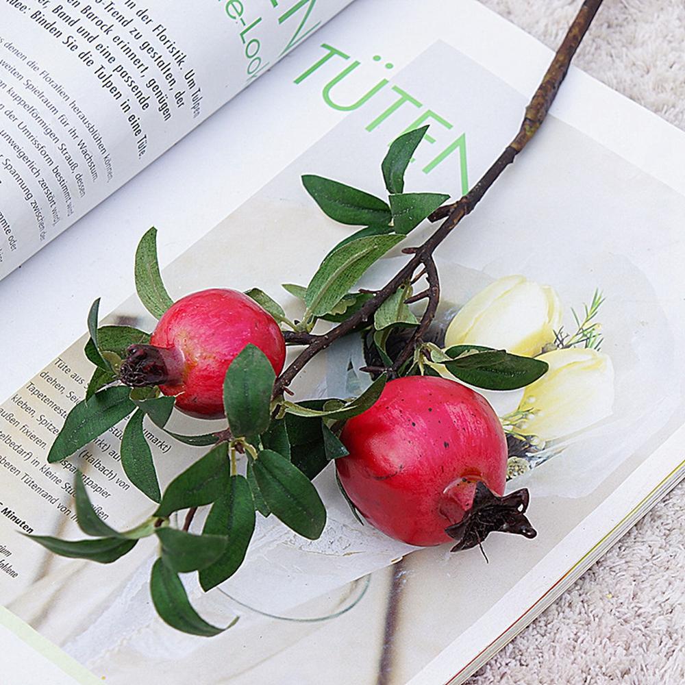 Nhánh Berry Giả Màu Đỏ Dùng Trang Trí Nhà Cửa