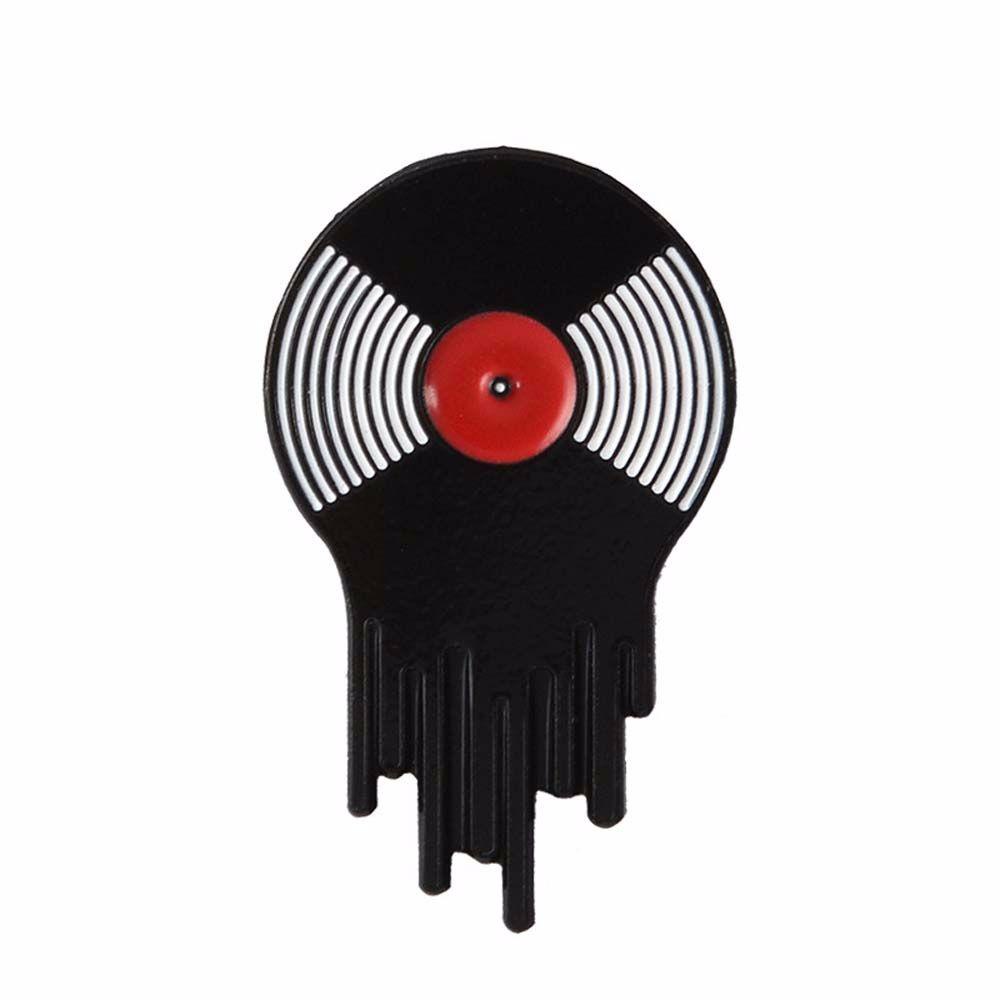 QQMALL Ghim Cài Ba Lô Hình Máy Ghi Âm Phong Cách Punk Cho Nữ