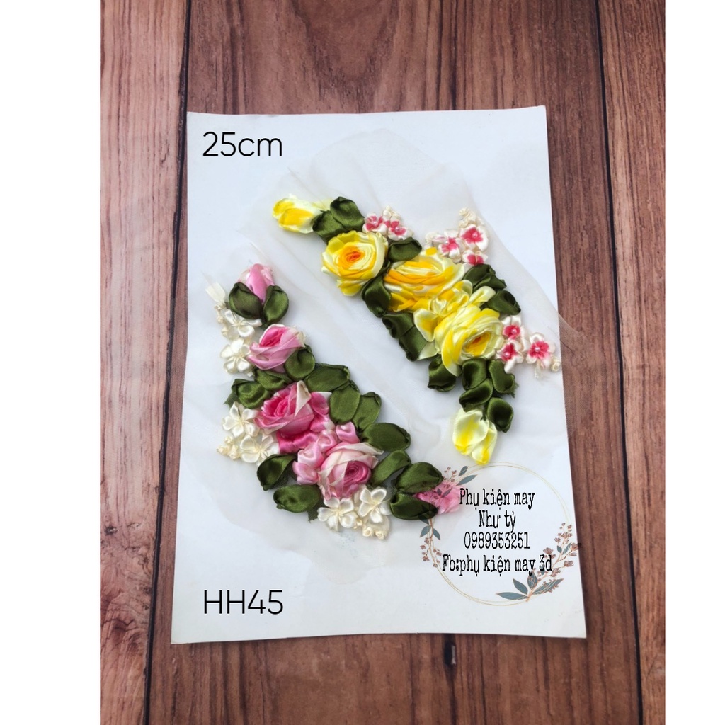 Hoa ruy băng 2 hoa hồng xinh xắn kèm hoa nhí